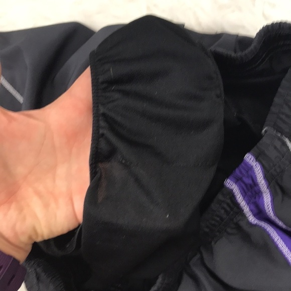 Asics Running Shorts - Picture 6 of 8